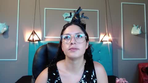 Sofa online show from 10.11.25