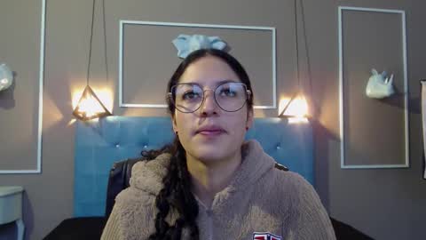 Sofa online show from 11.06.25