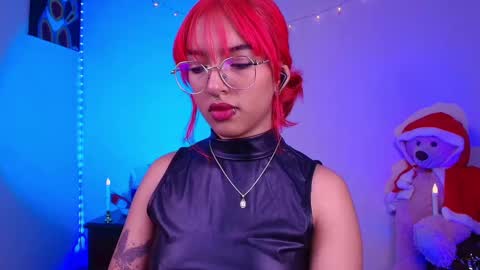Snapshot of sofiaafoxx chatting on 12.05.24 Sofia online show from 12.05.24