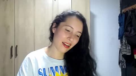sofiacano43 online show from 09.20.25