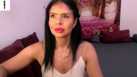 sofialiub online show from 12.04.24
