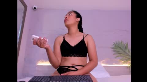 Snapshot of sofiamarquez_ chatting on 03.05.25 Sofi marquez online show from 03.05.25