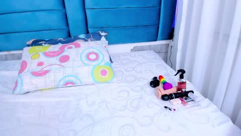 Snapshot of sofiamiiller chatting on 01.07.25 Sofia Miller online show from 01.07.25