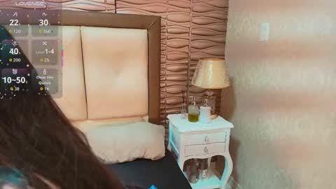 Snapshot of sofianesvat1 chatting on 09.23.25 Sofi - next broadcast today 1030pm Colombia time online show from 09.23.25