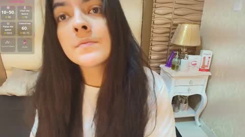 Snapshot of sofianesvat1 chatting on 09.29.25 Sofi - next broadcast today 1030pm Colombia time online show from 09.29.25