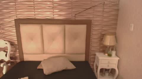 Snapshot of sofianesvat1 chatting on 10.12.25 Sofi - next broadcast today 1030pm Colombia time online show from 10.12.25