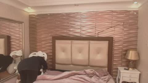 Snapshot of sofianesvat1 chatting on 10.26.25 Sofi - next broadcast today 1030pm Colombia time online show from 10.26.25