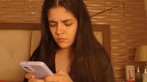 Snapshot of sofianesvat1 chatting on 10.29.25 Sofi - next broadcast today 1030pm Colombia time online show from 10.29.25