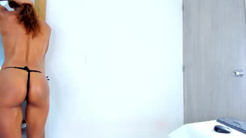 Snapshot of sofiarios04 chatting on 11.07.25 Sofia online show from 11.07.25