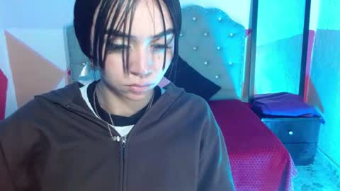 Snapshot of sofiaspring chatting on 06.30.26 Sofia online show from 06.30.26