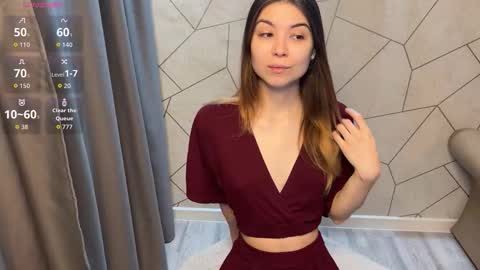 Snapshot of sofiasuper chatting on 10.25.25 Sofia online show from 10.25.25