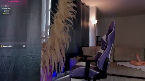 Snapshot of sofiawiliam chatting on 07.04.26 sofia wiliam online show from 07.04.26
