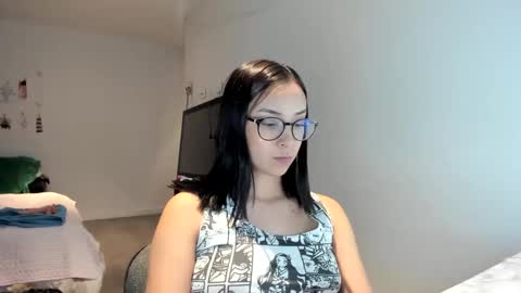 Sofia online show from 12.04.24