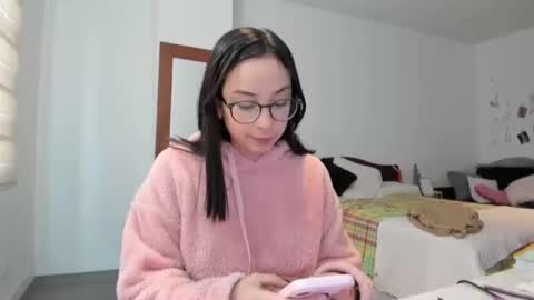 Sofia online show from 02.12.25