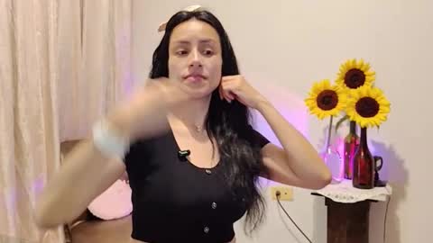 Sofi Bella online show from 01.12.26