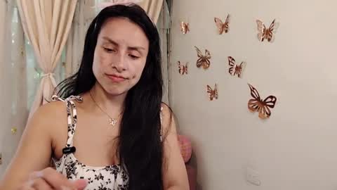 Snapshot of sofibelladelavega chatting on 06.08.26 Sofi Bella online show from 06.08.26