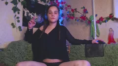 SofiBerg online show from 10.14.25