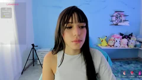 Snapshot of sofie_03 chatting on 05.28.26 sofie_03 online show from 05.28.26