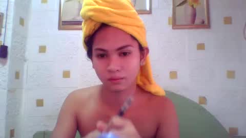 Snapshot of sofie_asian chatting on 02.25.25 JANA online show from 02.25.25