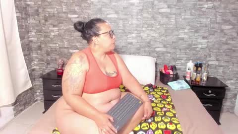 Vicky  online show from 12.29.24