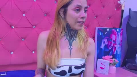 Snapshot of sofii_anal_ chatting on 09.28.25 sofii_anal_ online show from 09.28.25