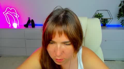 sofii_darling online show from 09.21.25