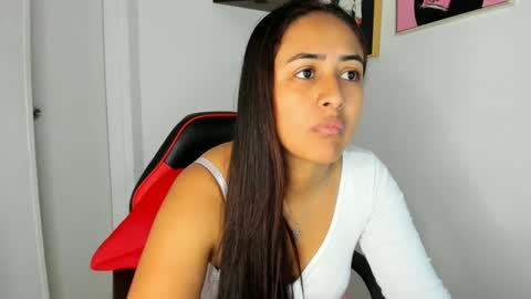 Snapshot of sofiia_rodriguez chatting on 11.18.25 sofiia rodriguez online show from 11.18.25