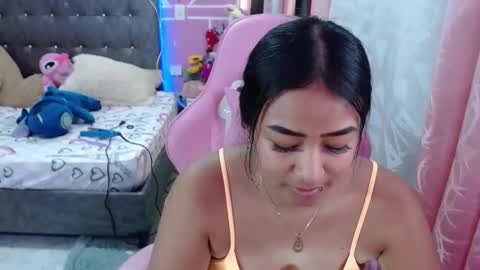 sofia Dreams online show from 01.26.25