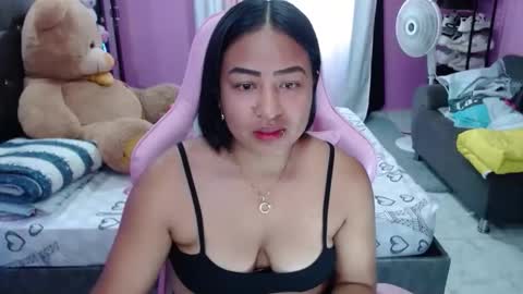 sofia Dreams online show from 03.12.26