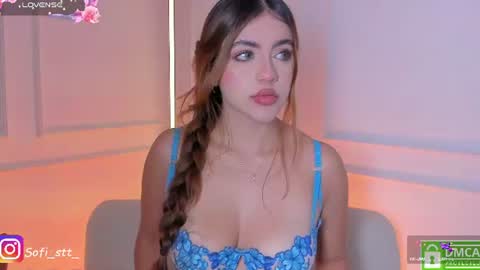 Snapshot of sofiscott_ chatting on 07.20.26 Sofia online show from 07.20.26