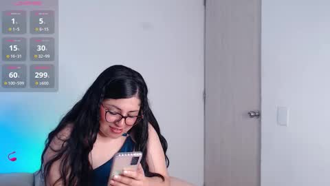 Snapshot of sofix_ chatting on 02.07.26 Lau online show from 02.07.26