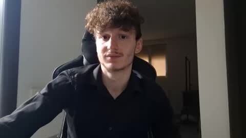 Snapshot of softedgeboy chatting on 11.29.25 Nero Radian online show from 11.29.25