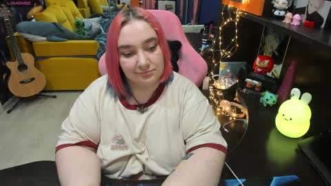 Sofie online show from 02.12.25