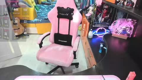 Sofie online show from 10.16.25