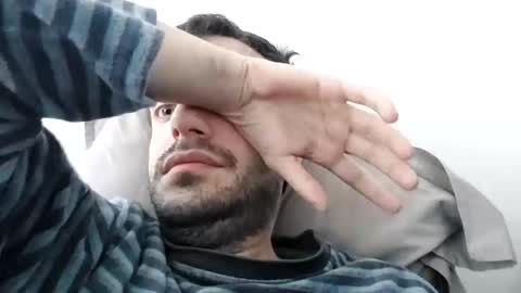 Snapshot of softndwear chatting on 01.01.25 SOFT online show from 01.01.25