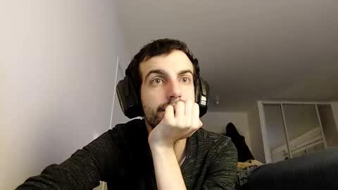 Snapshot of softndwear chatting on 01.03.25 SOFT online show from 01.03.25