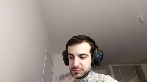 Snapshot of softndwear chatting on 01.15.25 SOFT online show from 01.15.25