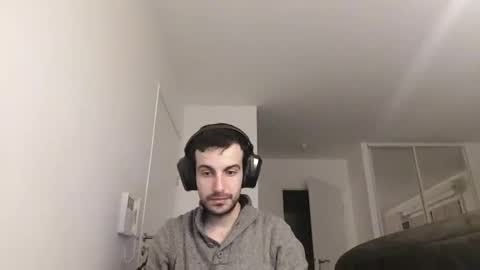 Snapshot of softndwear chatting on 01.29.25 SOFT online show from 01.29.25