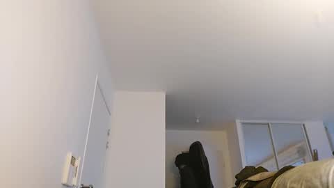 Snapshot of softndwear chatting on 02.10.25 SOFT online show from 02.10.25