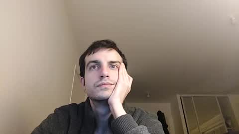 Snapshot of softndwear chatting on 02.16.25 SOFT online show from 02.16.25