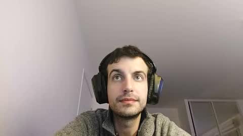 Snapshot of softndwear chatting on 02.19.25 SOFT online show from 02.19.25