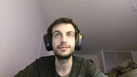 Snapshot of softndwear chatting on 02.26.25 SOFT online show from 02.26.25