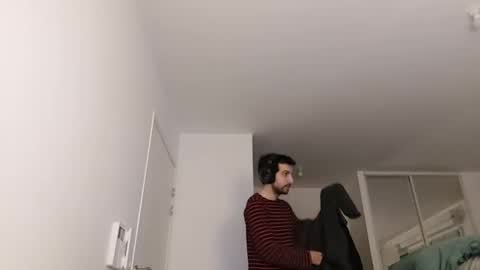 Snapshot of softndwear chatting on 03.06.25 SOFT online show from 03.06.25