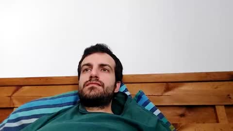 Snapshot of softndwear chatting on 03.08.25 SOFT online show from 03.08.25