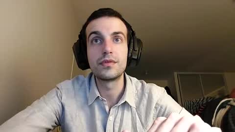 Snapshot of softndwear chatting on 03.12.25 SOFT online show from 03.12.25