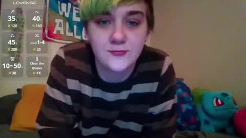 Snapshot of softtboyfriend chatting on 02.17.25 Day online show from 02.17.25