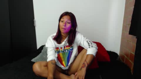 Snapshot of sofy_dep chatting on 10.04.25 Sofy online show from 10.04.25