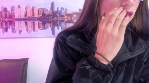 sofy_durand online show from 04.09.26