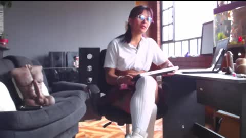 Snapshot of sofy_nix chatting on 02.19.25 Sofy online show from 02.19.25