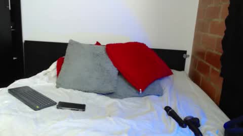 Snapshot of sofy_nix chatting on 10.09.25 Sofy online show from 10.09.25